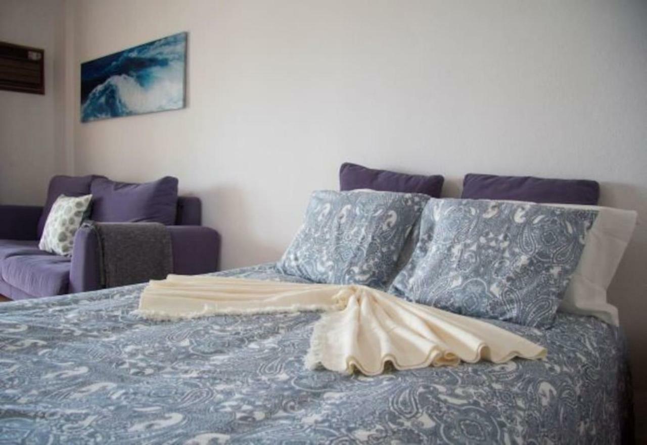 Wonderful Studio Apartment In Front Of The Beach コスタ・ダ・カパリカ エクステリア 写真