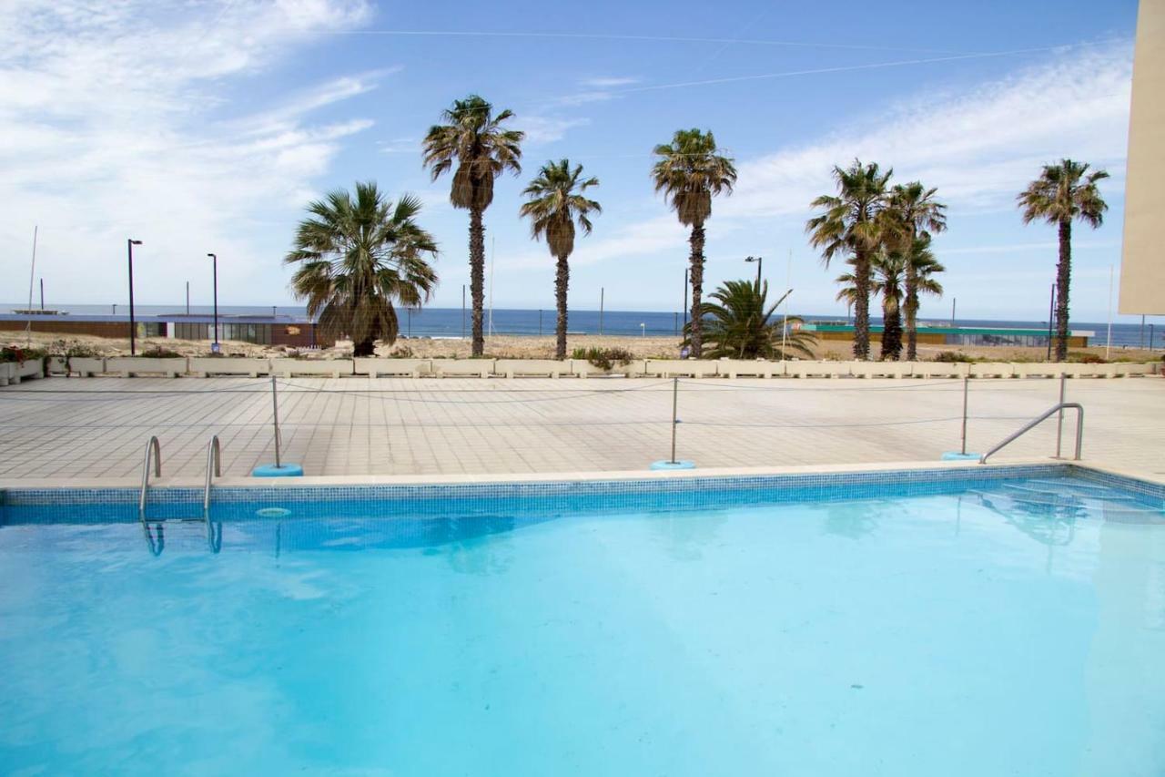 Wonderful Studio Apartment In Front Of The Beach コスタ・ダ・カパリカ エクステリア 写真
