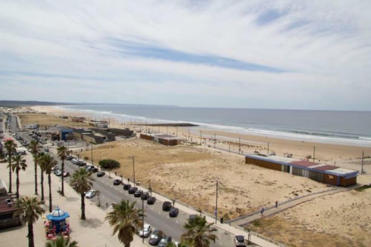 Wonderful Studio Apartment In Front Of The Beach コスタ・ダ・カパリカ エクステリア 写真