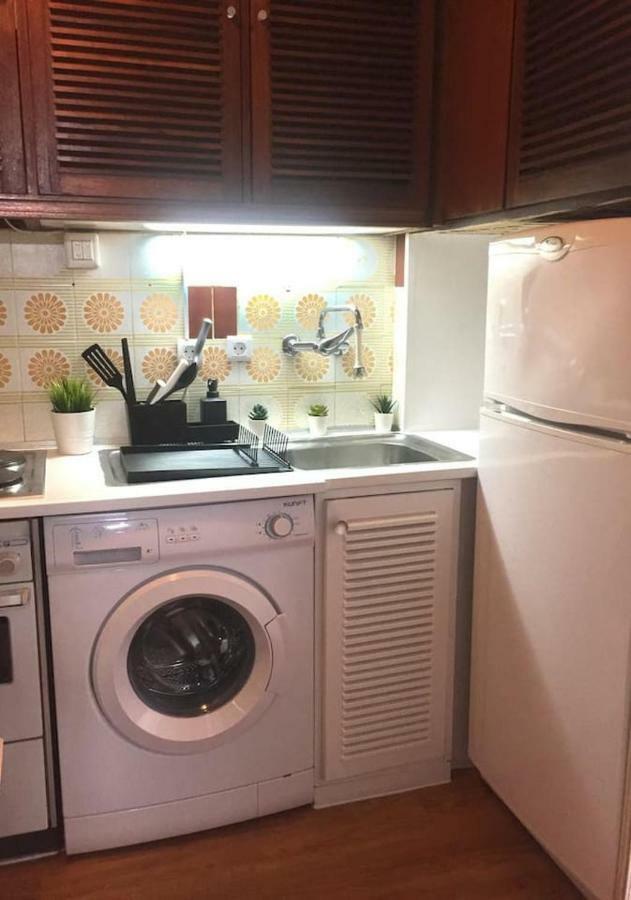 Wonderful Studio Apartment In Front Of The Beach コスタ・ダ・カパリカ エクステリア 写真